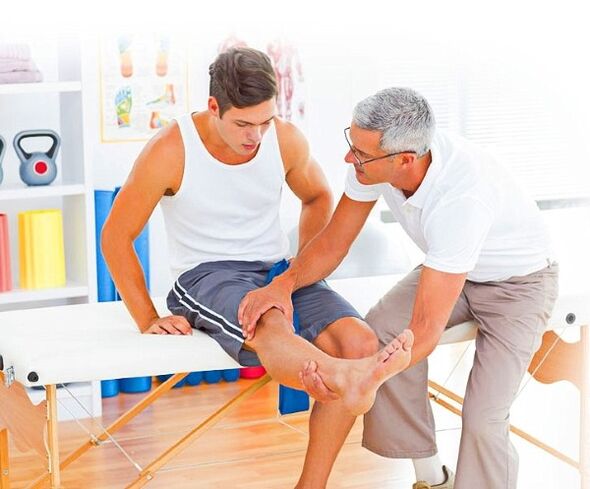 Manuelle Therapie bei Gelenkschmerzen durch Arthrose.